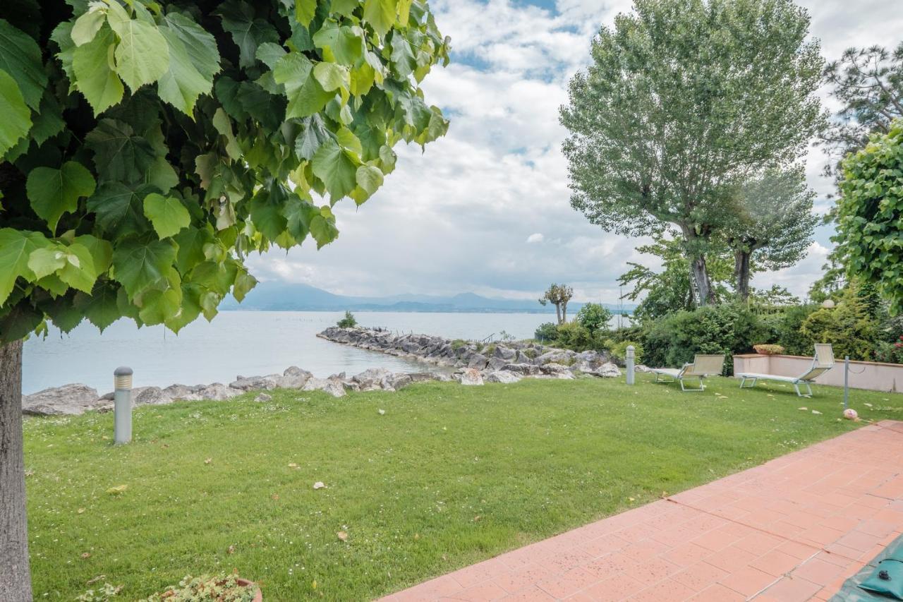 Casa Lugana 9 - Monolocale Con Piscina Fronte Lago Σιρμιόνε Εξωτερικό φωτογραφία