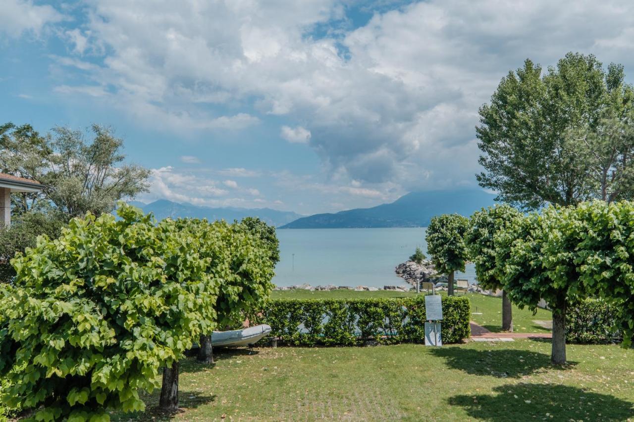 Casa Lugana 9 - Monolocale Con Piscina Fronte Lago Σιρμιόνε Εξωτερικό φωτογραφία