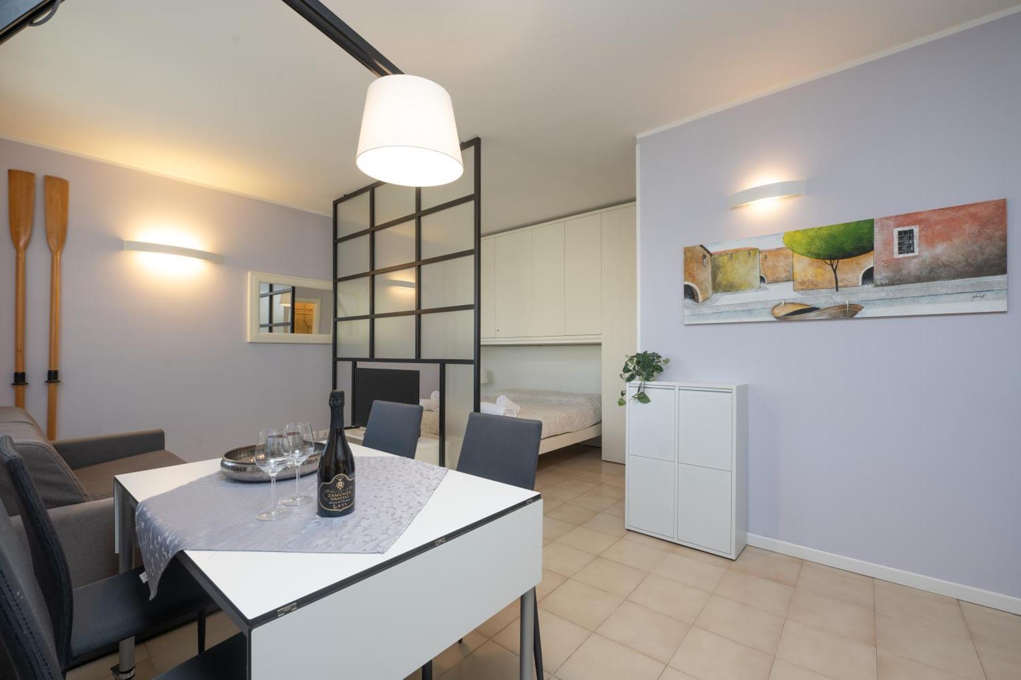 Casa Lugana 9 - Monolocale Con Piscina Fronte Lago Σιρμιόνε Εξωτερικό φωτογραφία